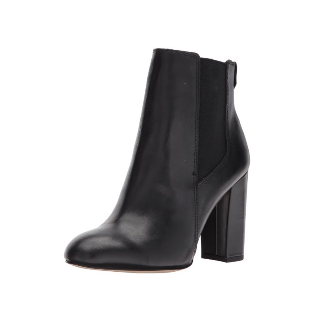 Sam Edelman Case Chelsea Bootie Size 7